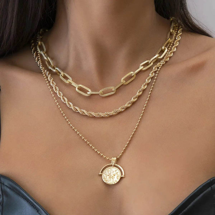 Hip-Hop Punk Style Metal Square Clavicle Necklace Women - pluto essentials